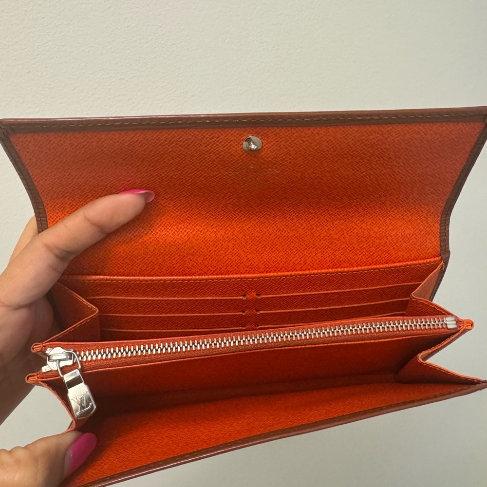 Louis Vuitton EPI Brown Wallet - Picture 7 of 8